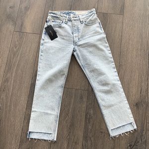 RAG & BONE
Nina High Rise Shorty Cigarette Jeans